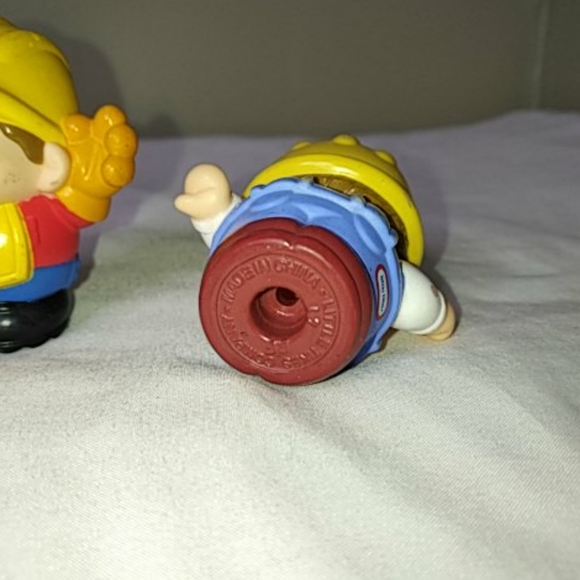 Vintage Little tikes Pair of Construction People 2 - Picture 7 of 7